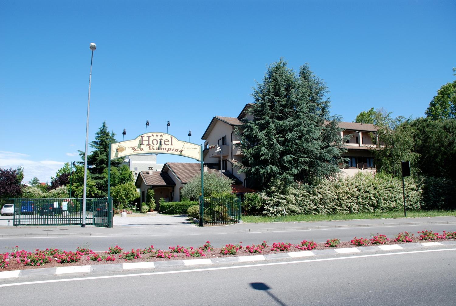 Hotel Ristorante La Rampina 비모드론 외부 사진